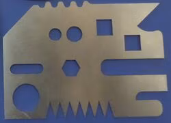 스테인레스 스틸/탄소강/목재/아크릴용 듀얼 헤드 300W 및 90W 1300*900mm를 갖춘 혼합 라이브 포커스 금속 비금속 CO2 레이저 커터 기계